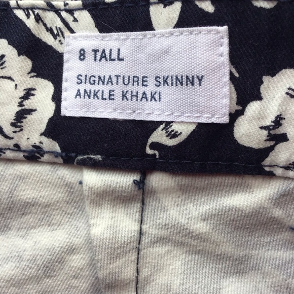 Gap Signature Skinny Ankle Khakis Blue White Floral Signature NEW - Picture 9 of 10